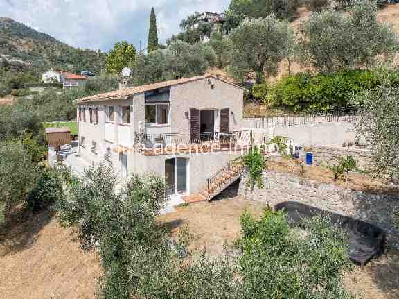 Maison de maçon 180 m2 – COARAZE