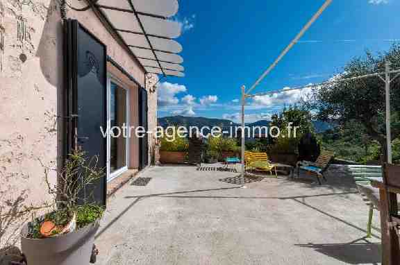 Aspremont grande maison avec jardin au calme