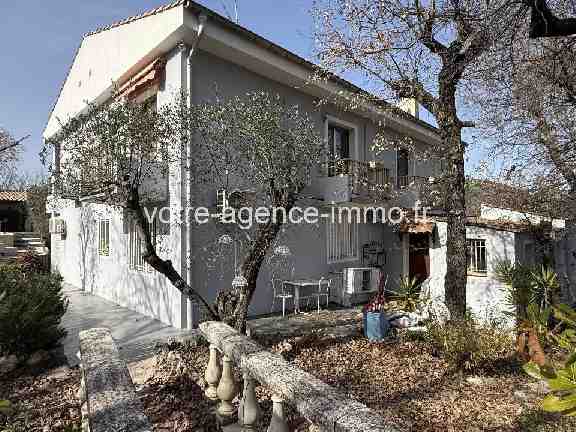 Tourrette-Levens Magnifique maison d&rsquo;architecte